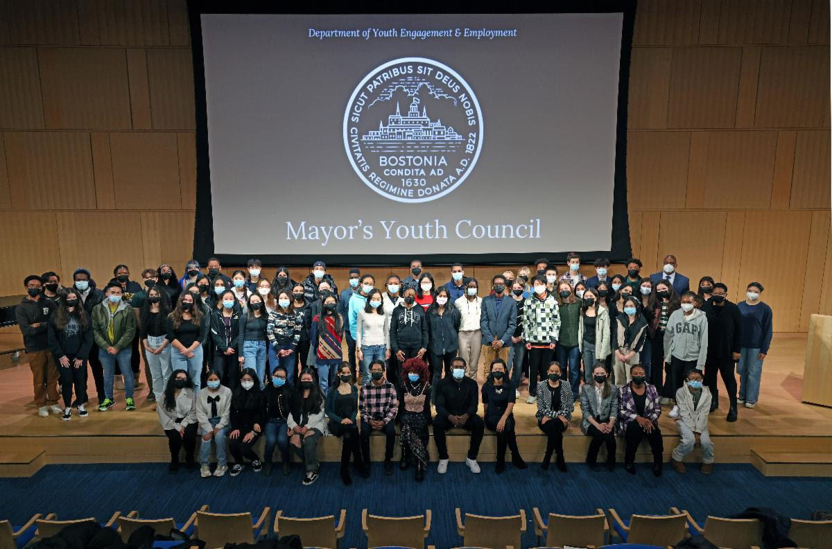 New Mayor's Youth Council Sworn In Boston.gov
